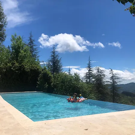 La Chataigne Perchee, Piscine Et Nature * Chirols