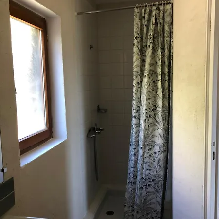 La Chataigne Perchee, Piscine Et Nature Apartment *