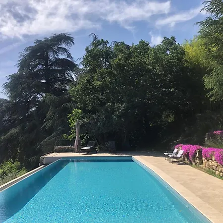 La Chataigne Perchee, Piscine Et Nature