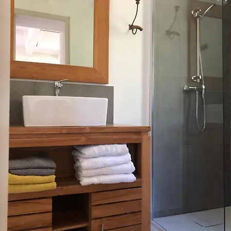 La Chataigne Perchee, Piscine Et Nature Apartment