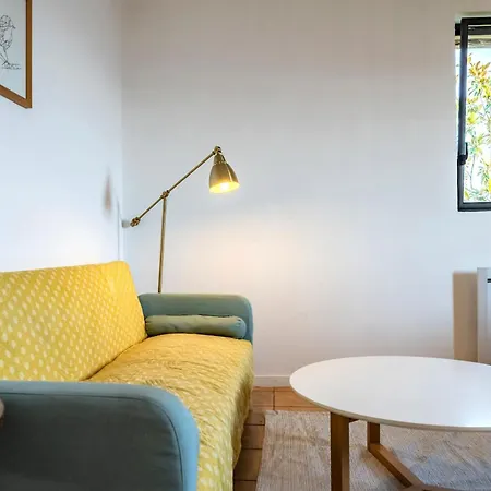 La Chataigne Perchee, Piscine Et Nature Apartment *