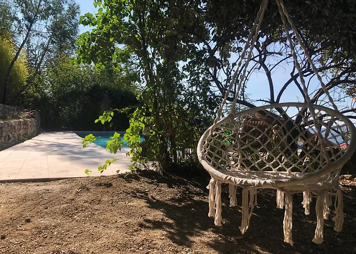 Apartamento La Châtaigne Perchée, Piscine Et Nature Chirols