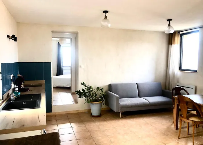 La Châtaigne Perchée, Piscine Et Nature Apartamento Chirols